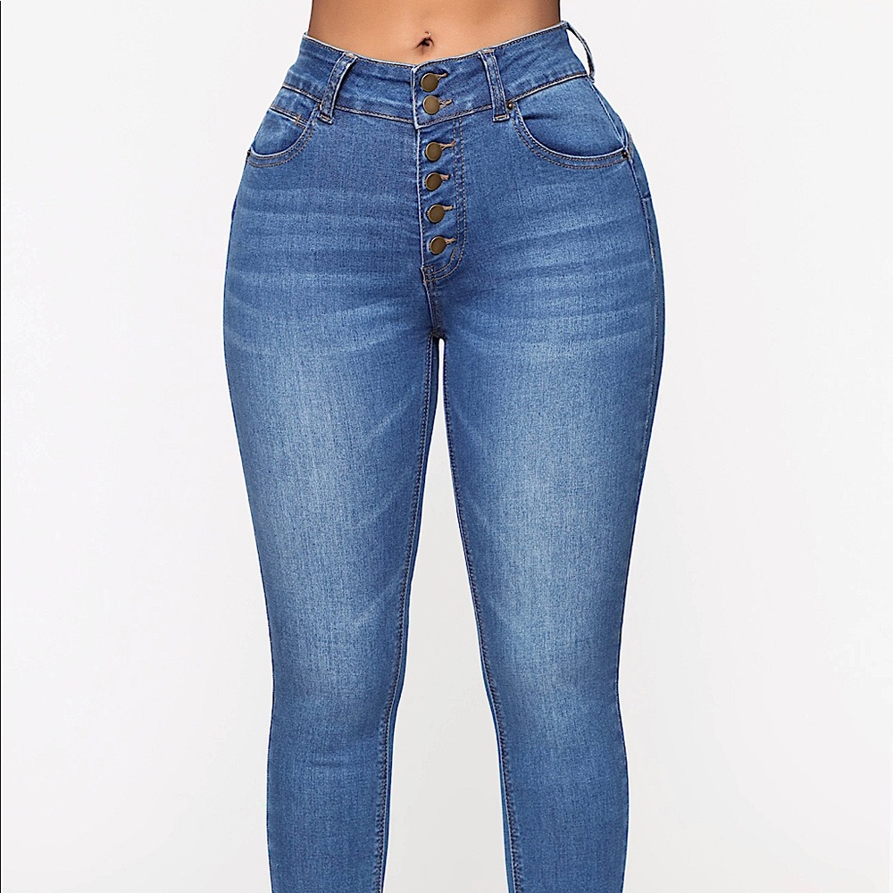 Button Me Away Skinny Jeans